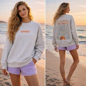 Dandy Worldwide Let’s Watch The Sunset Embroidered Crewneck Sweatshirt Small